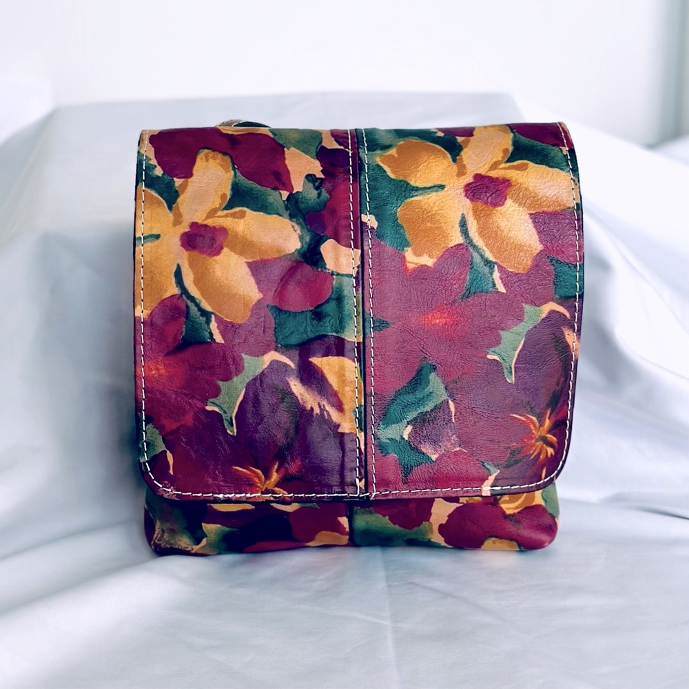Patricia Nash Granada Crossbody in Blooming Romance